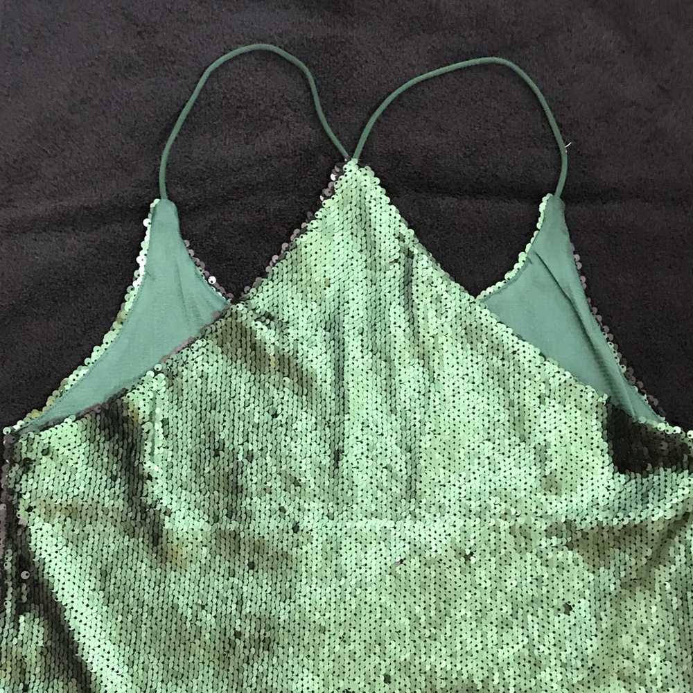 Green sequin top. - Picture 2 of 4